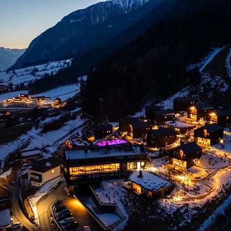 Amus Chalets Dolomites - Luxury Chalets South Tyrol Anterselva di Mezzo Buitenkant foto