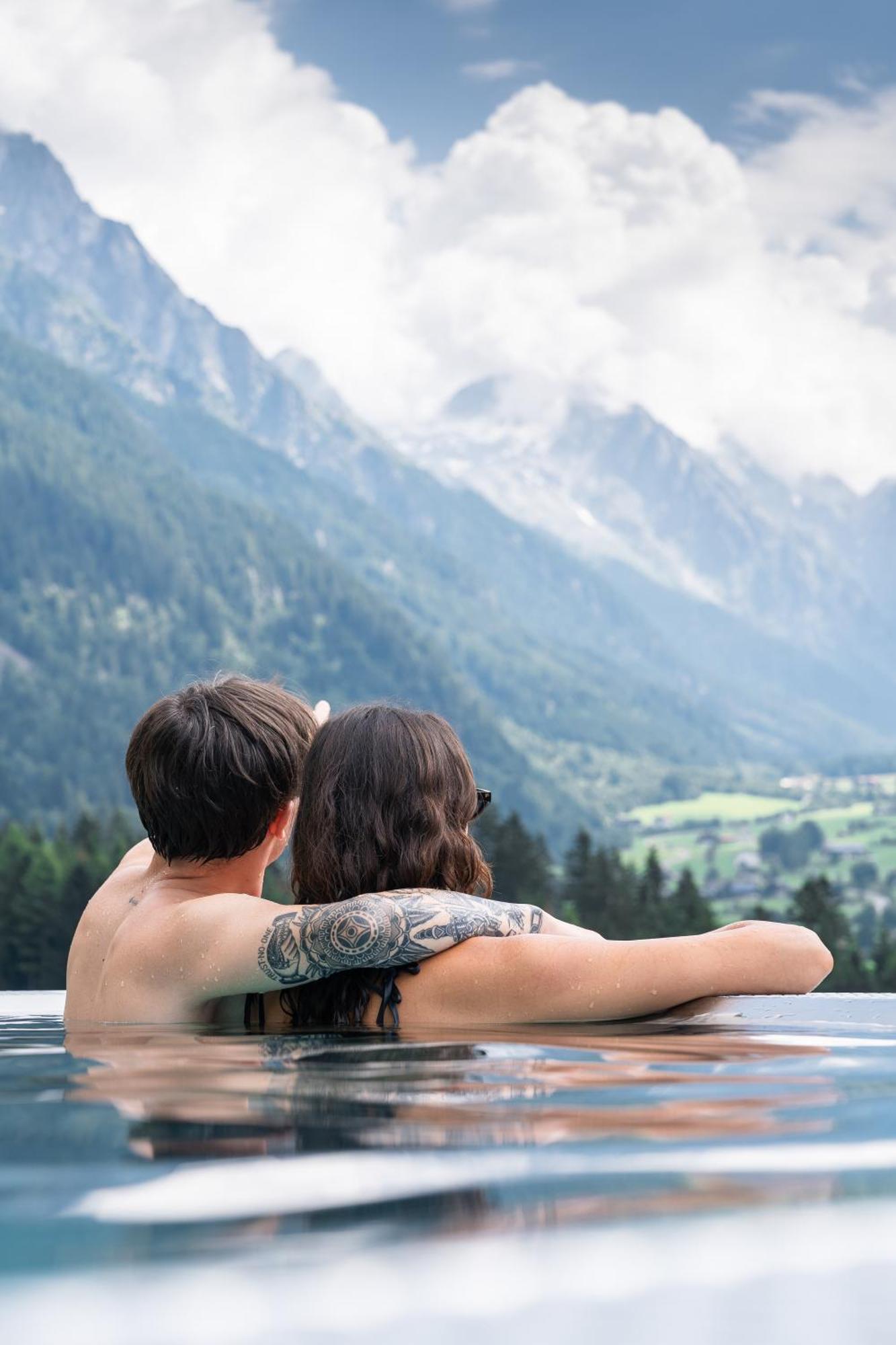 Amus Chalets Dolomites - Luxury Chalets South Tyrol Anterselva di Mezzo Buitenkant foto