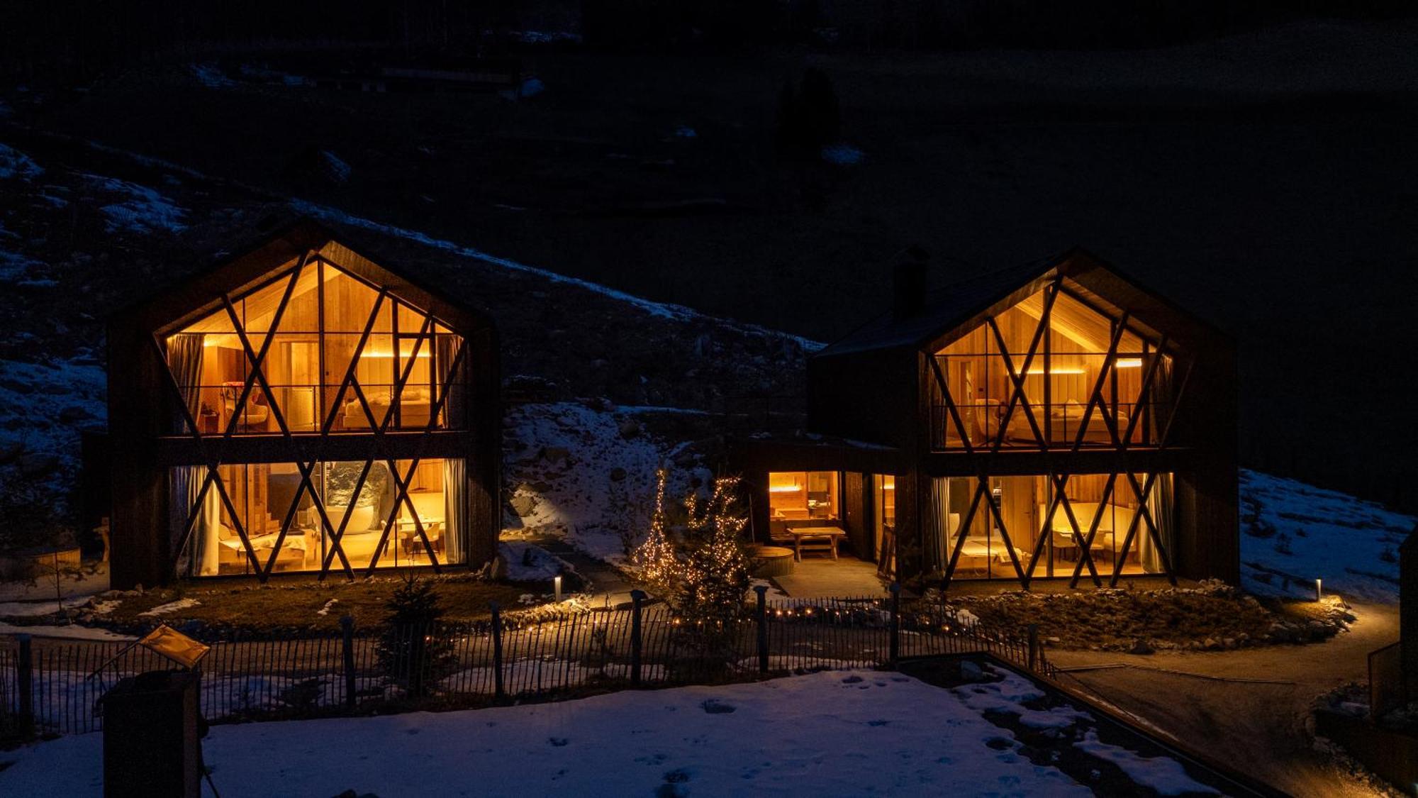 Amus Chalets Dolomites - Luxury Chalets South Tyrol Anterselva di Mezzo Buitenkant foto